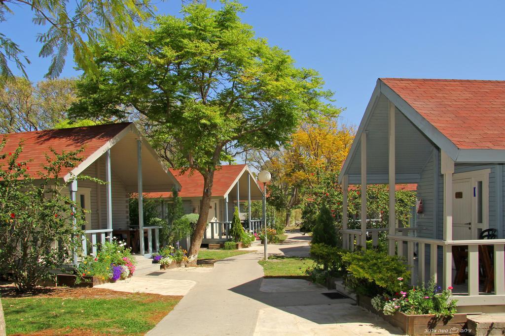 Nir David Country Lodge Zimmer foto